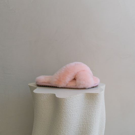 Cloud Slippers 100% Sheepskin - Baby Pink