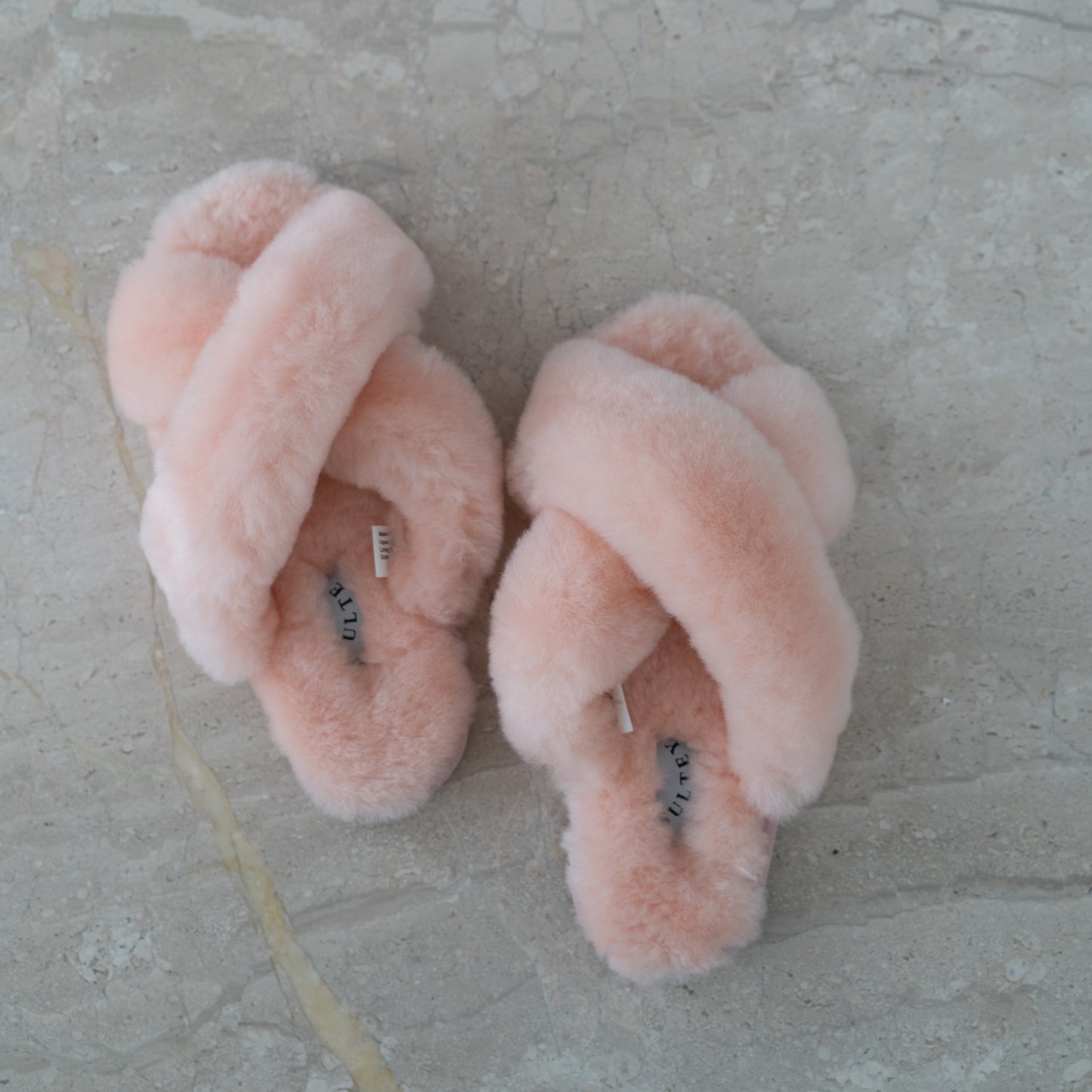 Cloud Slippers 100% Sheepskin - Baby Pink