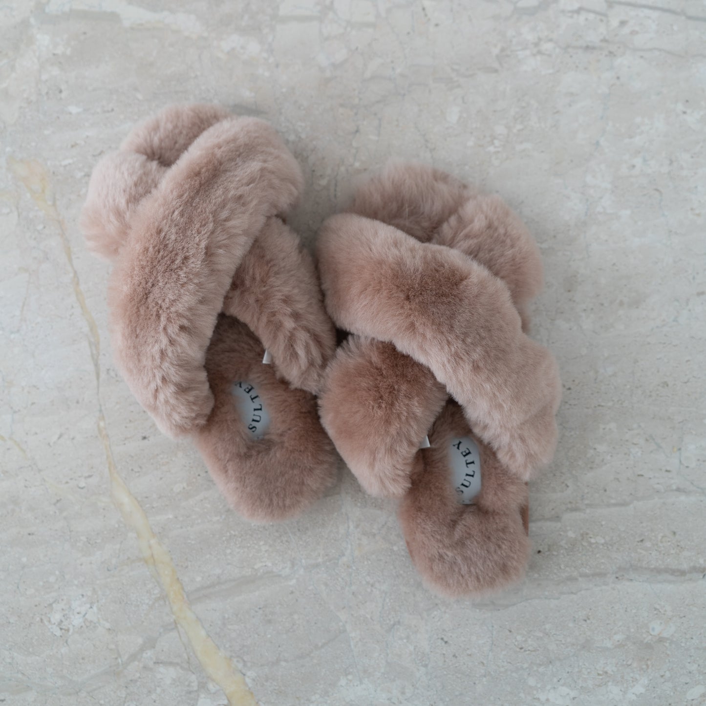 Cloud Slippers 100% Sheepskin - Latte