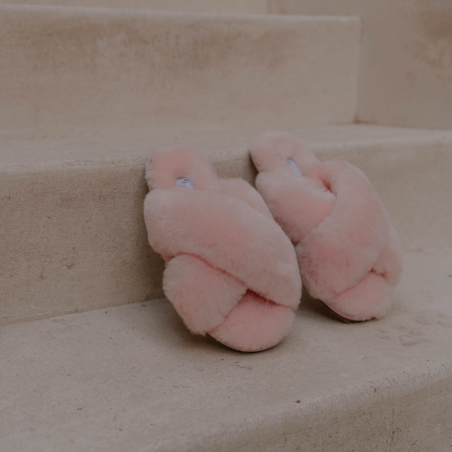 Cloud Slippers 100% Sheepskin - Baby Pink